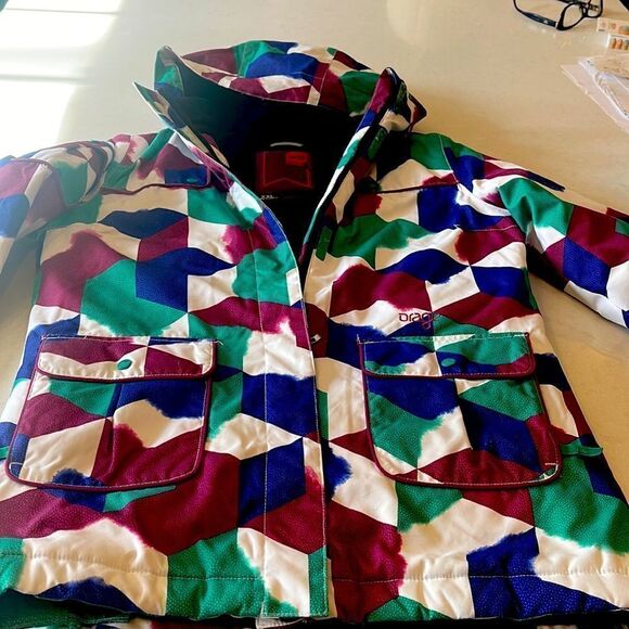 Orage youth parka XXL size 16 nice coat excellent shape lots of storage.